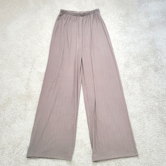 Abercrombie and fitch pointelle wide leg pants size xxs - Picture 2 of 4